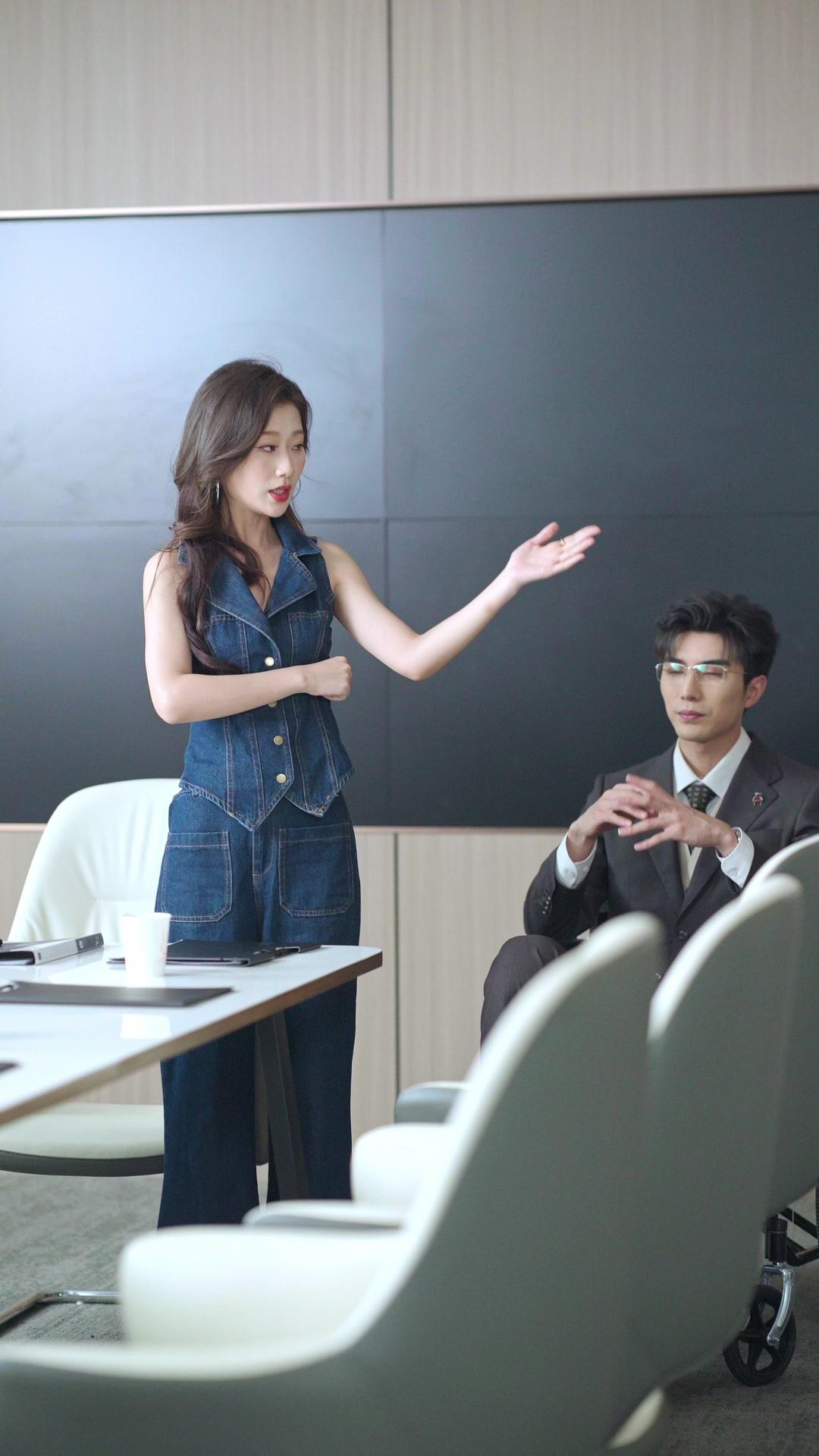 Cô Vợ Giả Ngốc