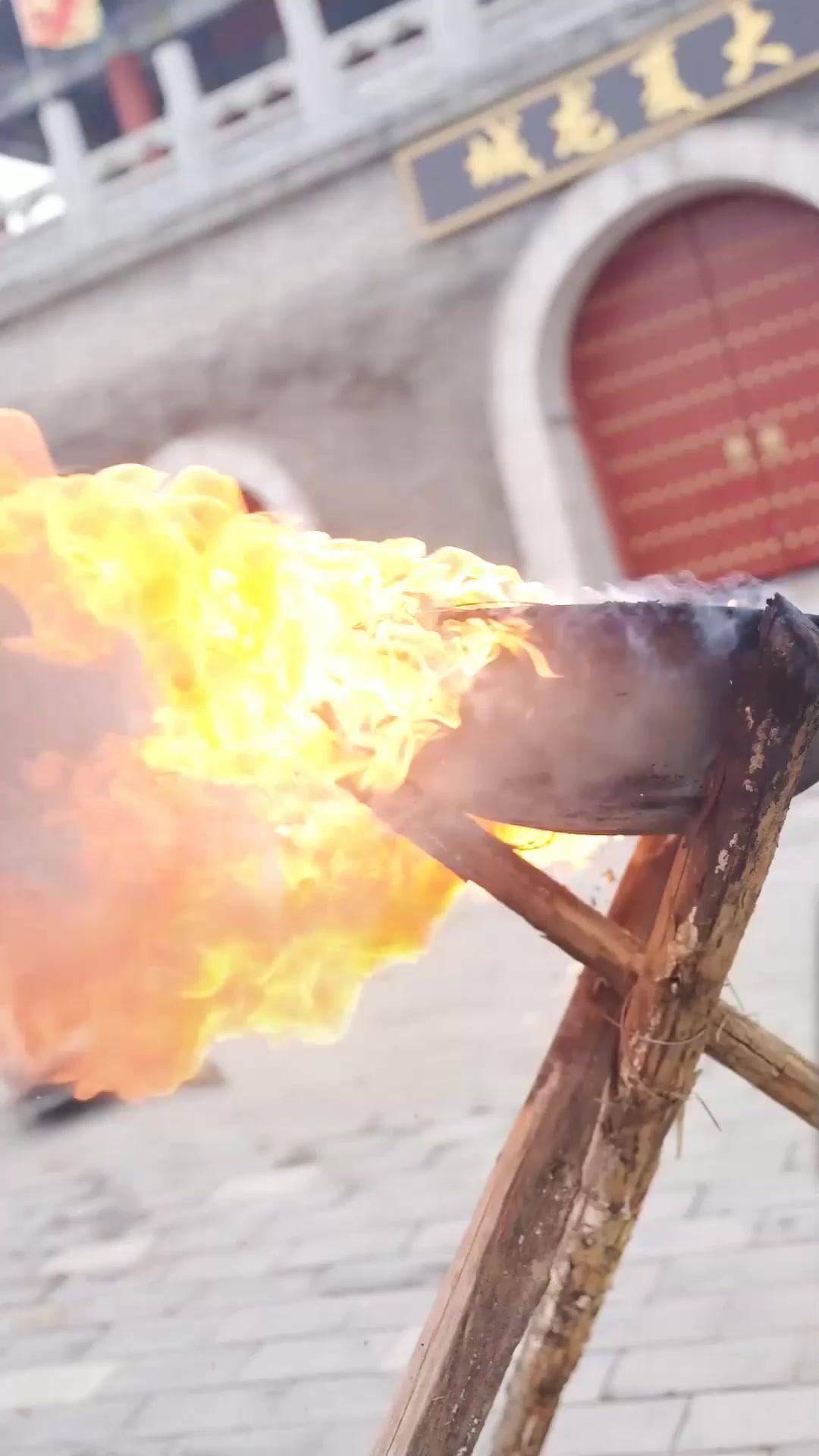 La doble vida del emperador