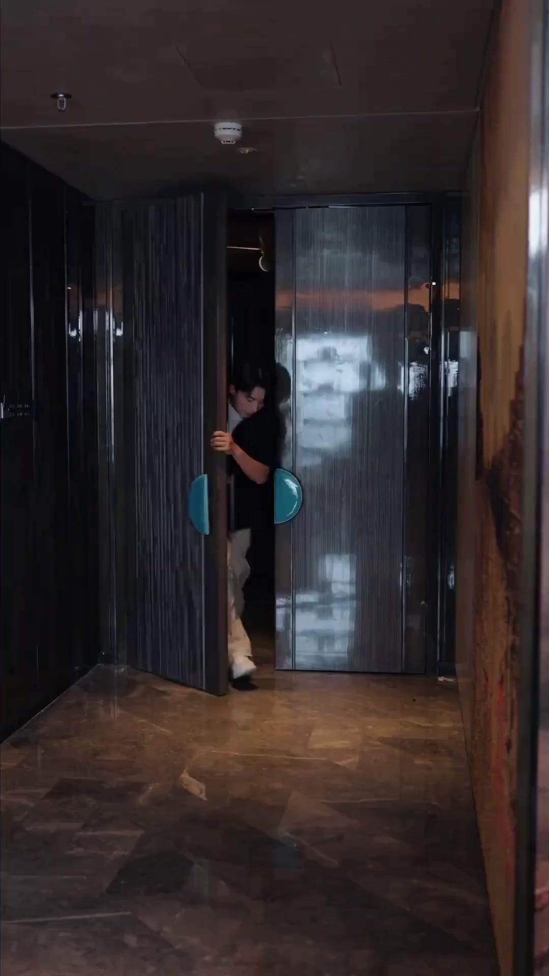 (Doublage) LA BELLE ENDORMIE