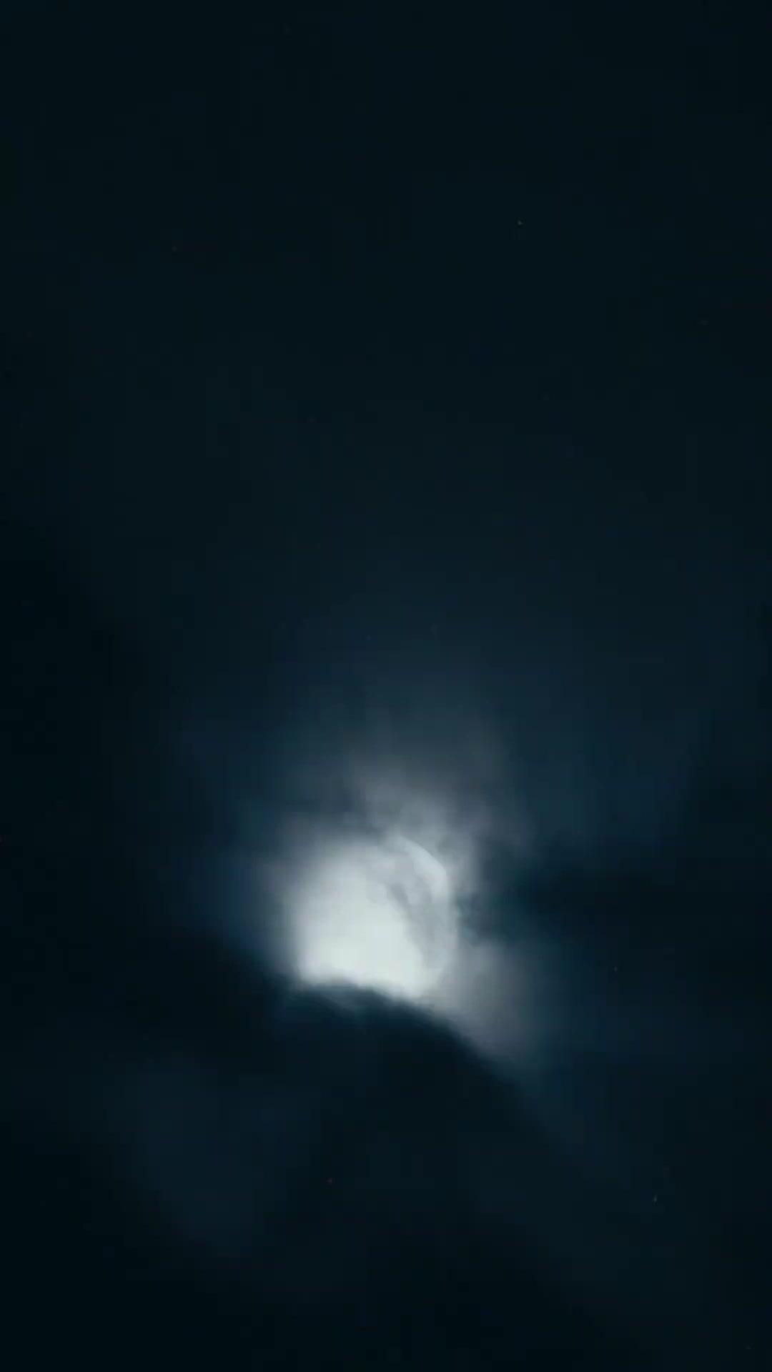 (더빙) 천하무적이던 황제의 은거생활