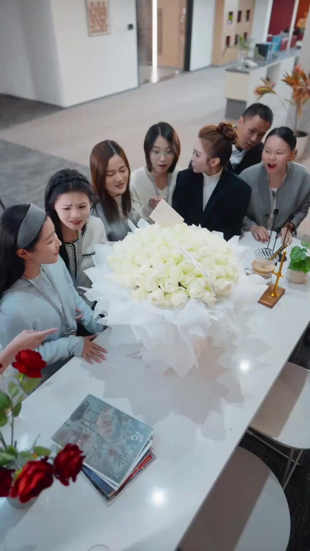 Hợp Đồng Tình Yêu