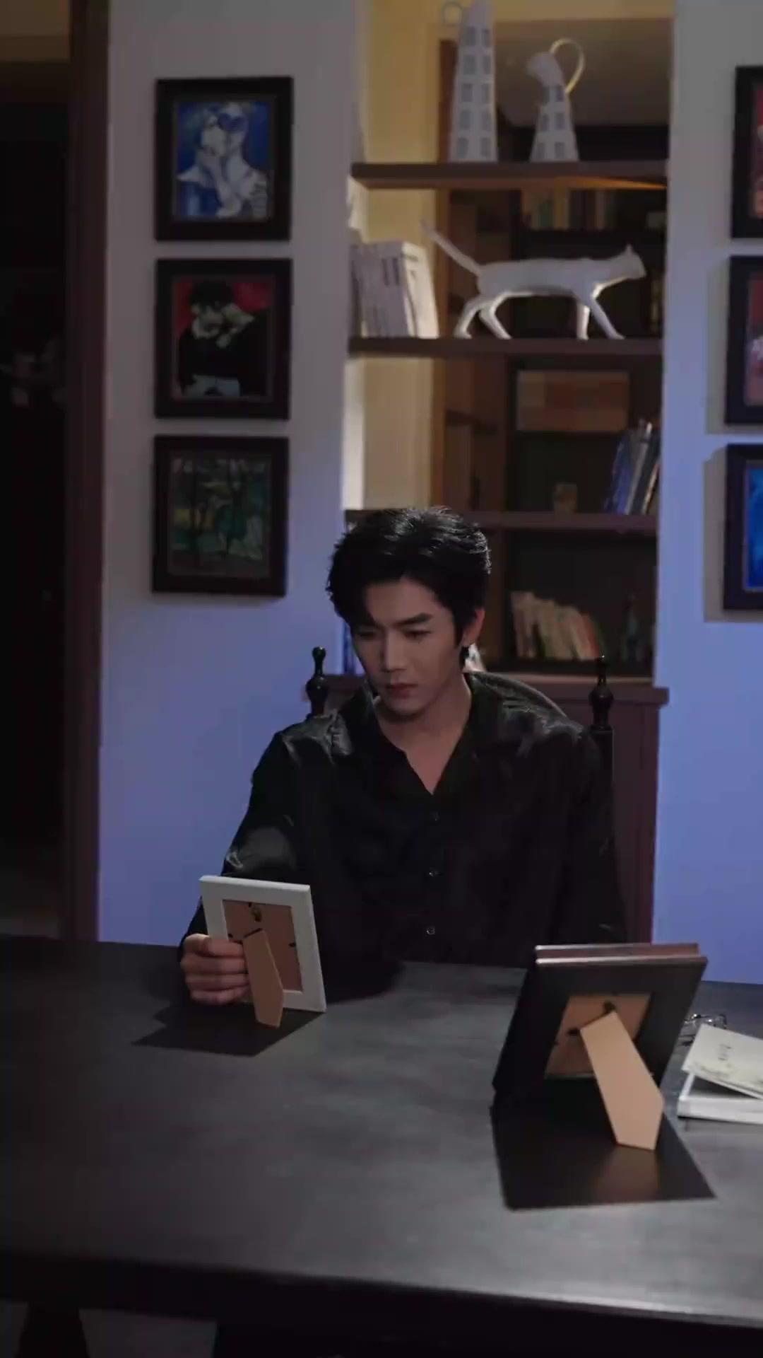 Devlet Kapısı, Kodaman Aşkı