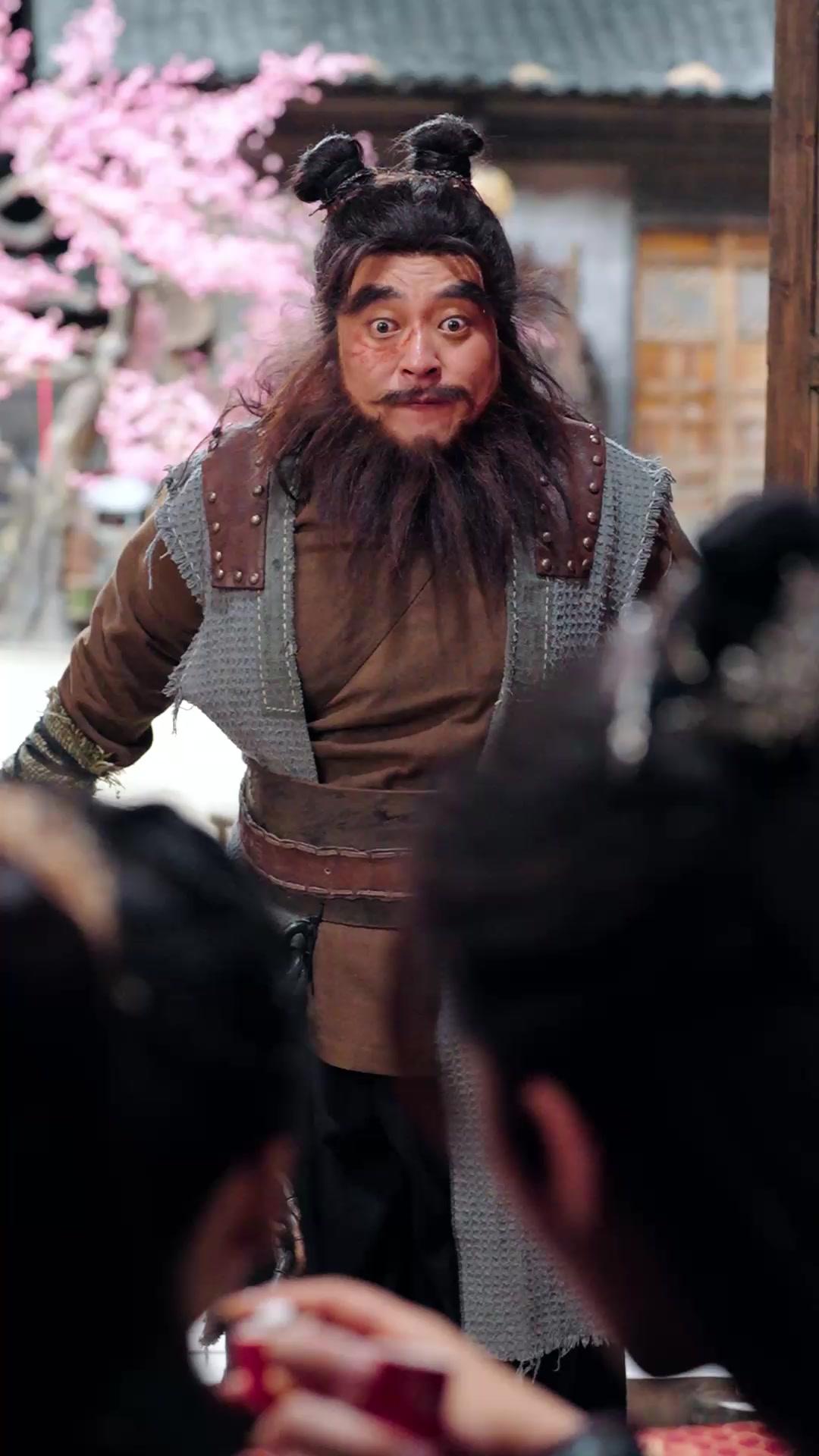 SOUS L'ENNEMIE, VERS L'AMOUR