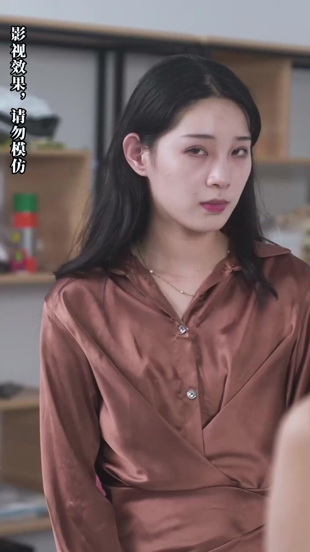 The Heiress and the Cold Billionaire