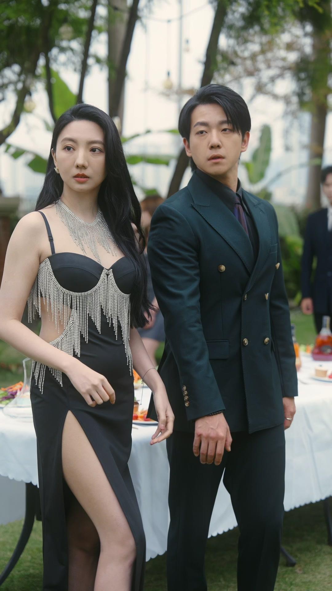 Her Boss, His Rival, Their Baby