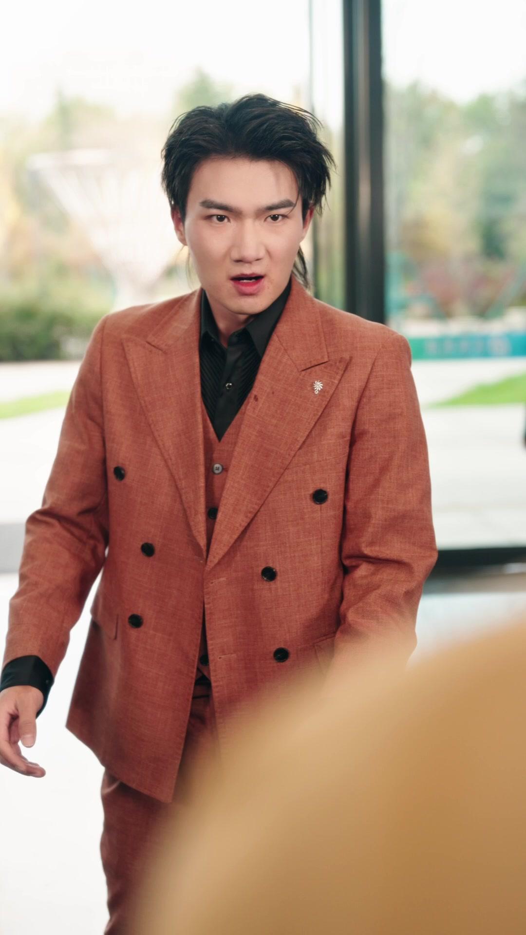 Return of the Hades: Crush Enemies with 7 Sisters