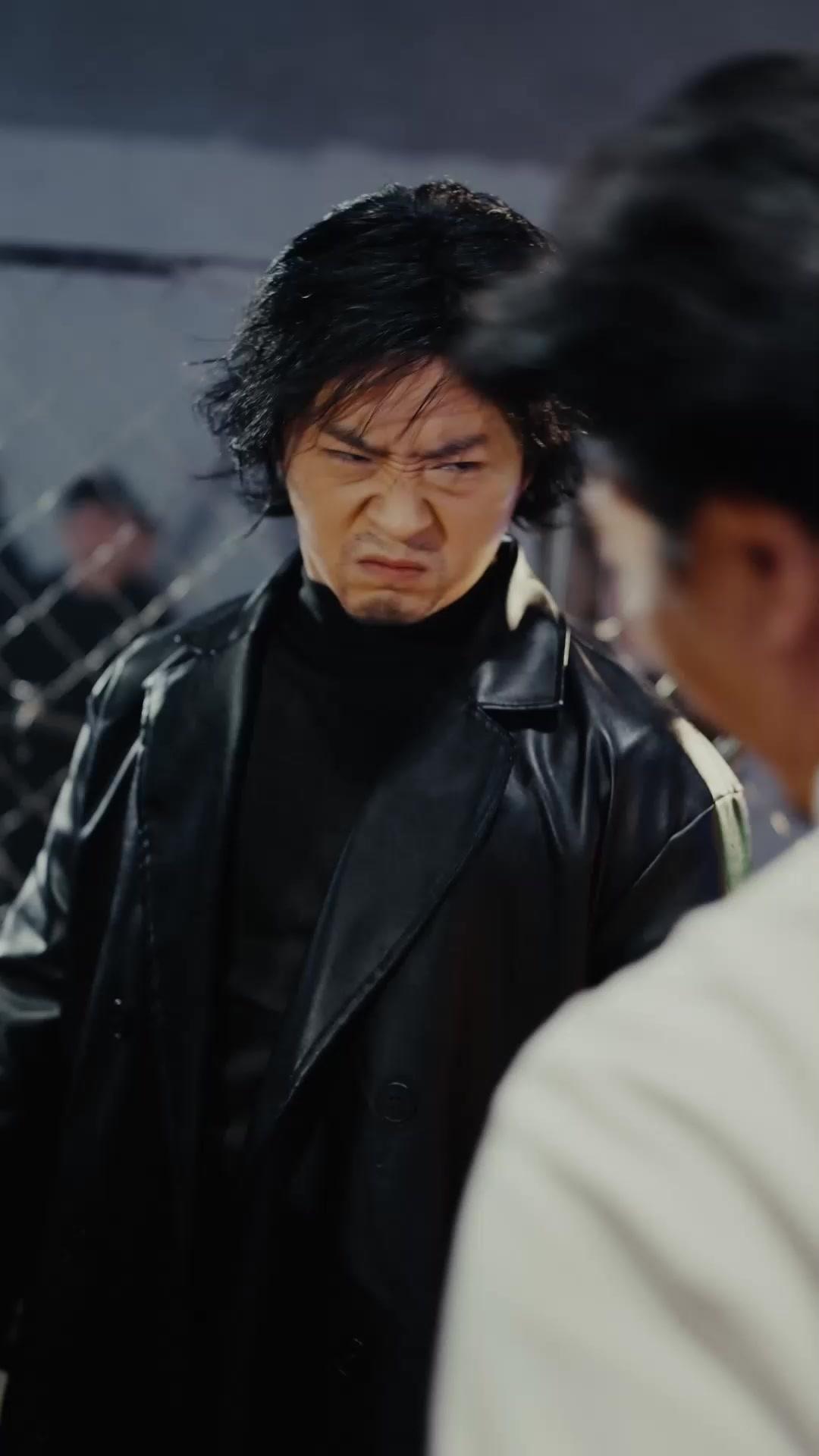 Raja Tinju! Dua Naga di Ring