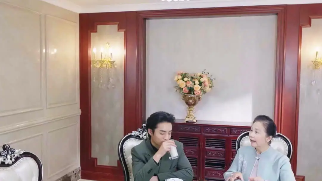 Oops! Turns Out My Husband Is a Billionaire: When Grandma’s Laughter Is the Real Plot Twist