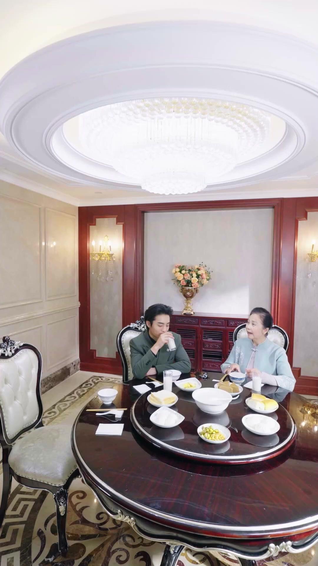 OUPS ! J’AI ÉPOUSÉ UN MILLIARDAIRE.