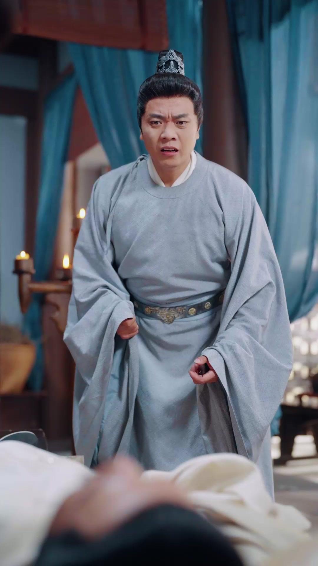 طبيبة خارقة تعود طفلة وتكسب دعم الإمبراطور