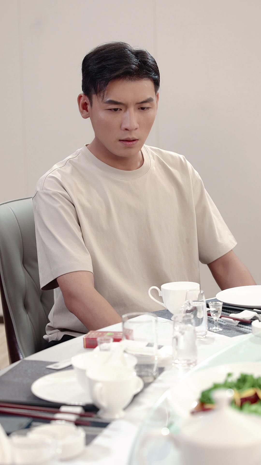 I Delivered Food, She Delivered Herself