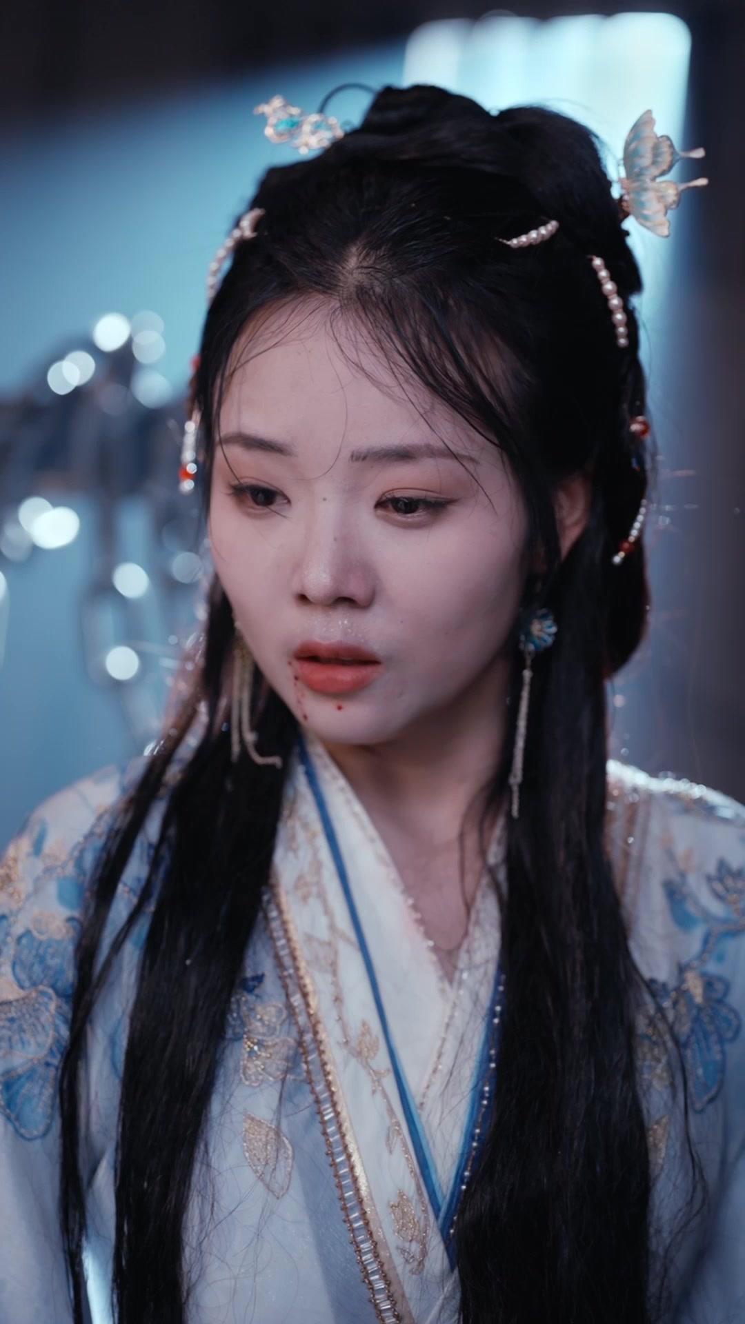 담장 너머의 운명