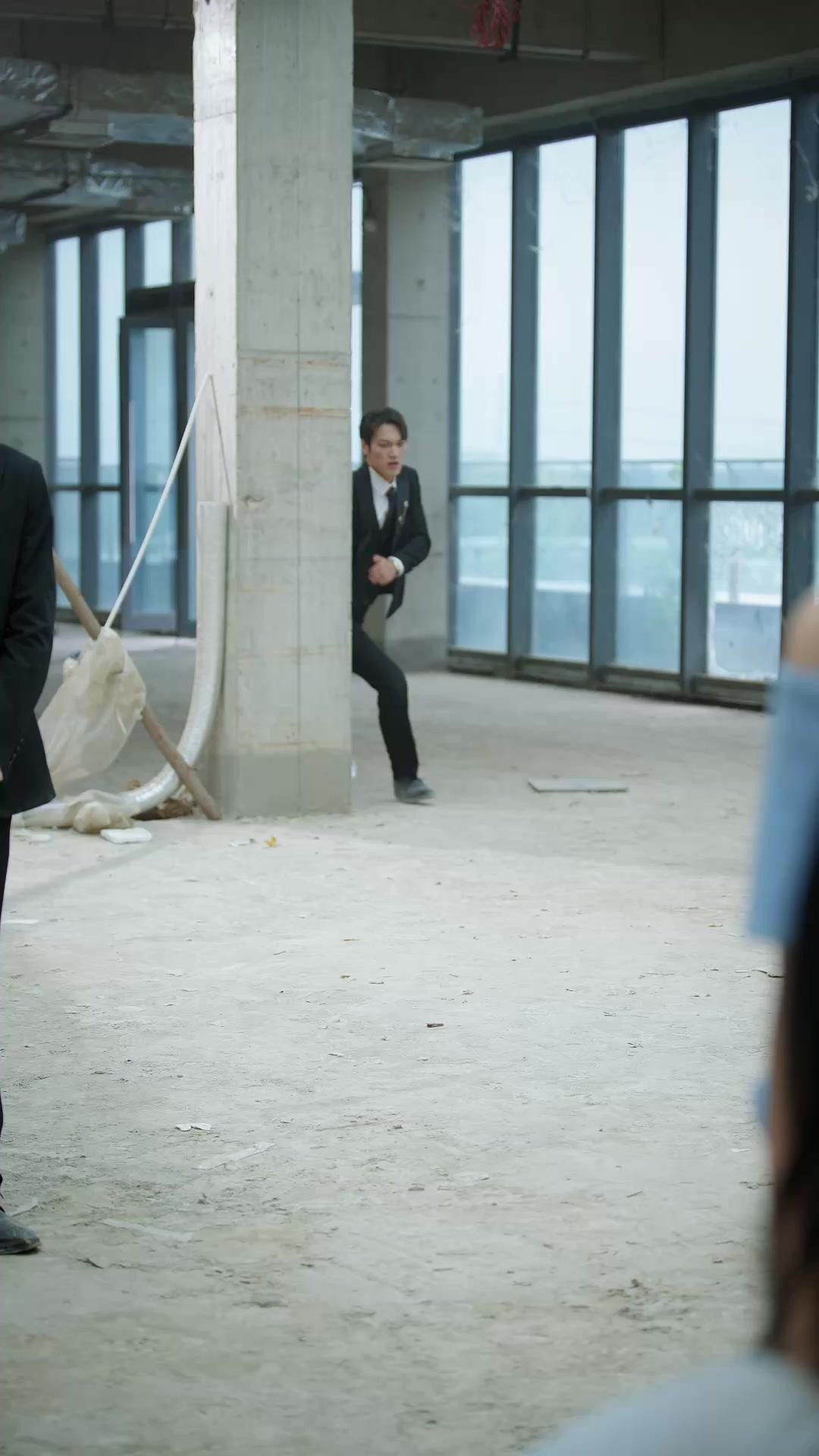 Suami Satpamku Itu Miliarder