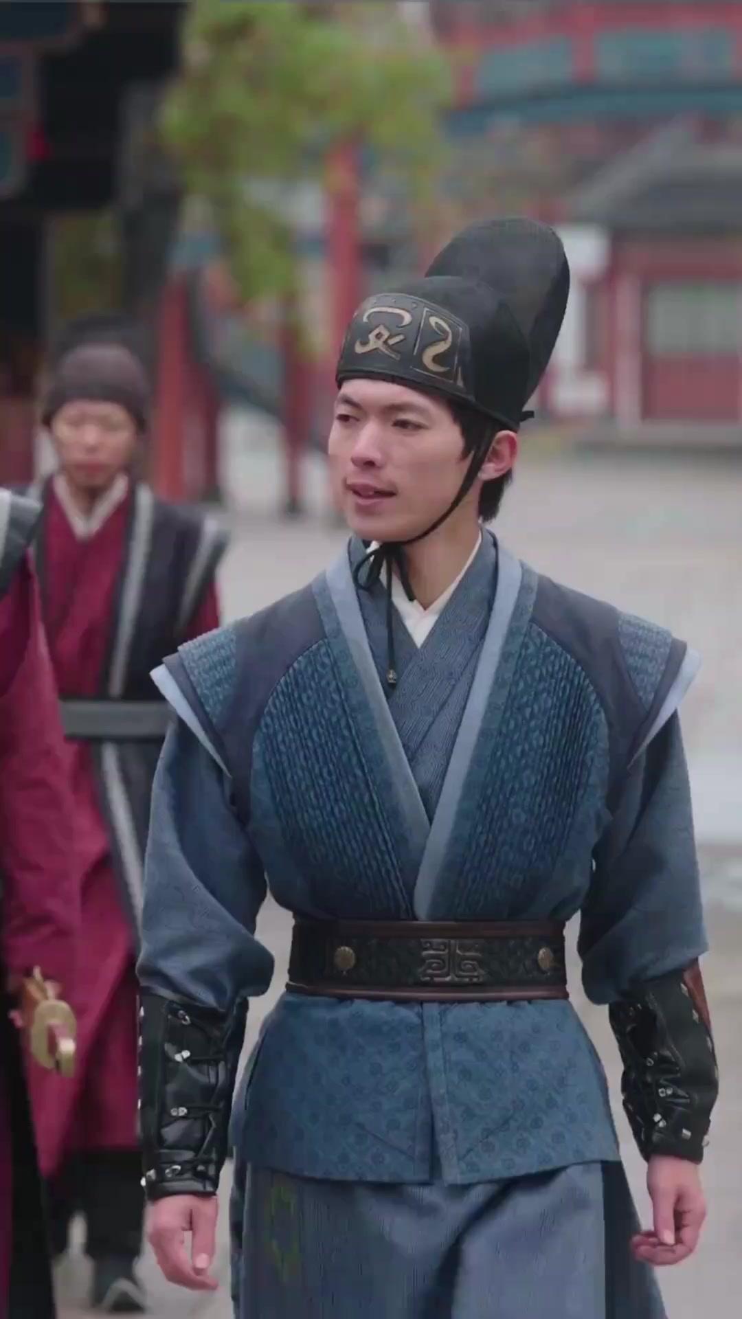 الأميرة العظمى لم تعد تتخفى