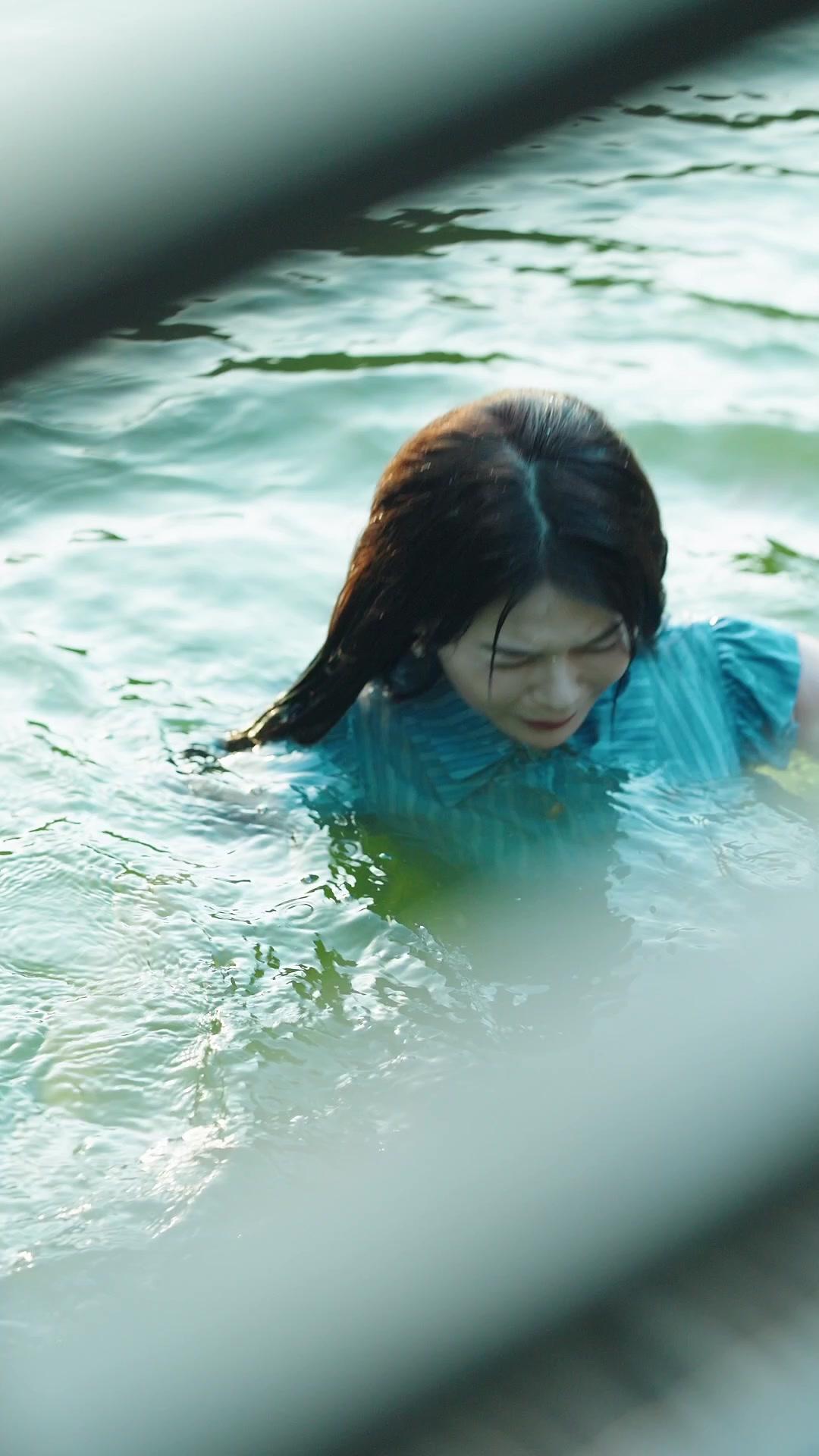 Hunting a Demon? Captivating My CEO!