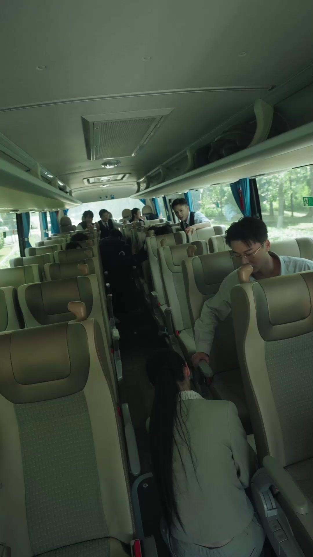 Ms. Hot: That's My Deadly Teacher!