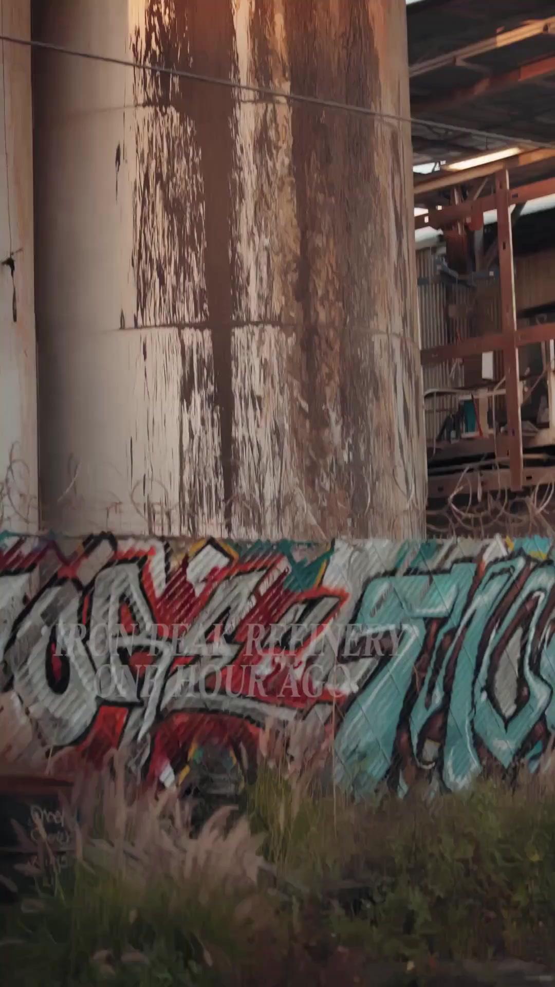 (Doblado) El rey oculto es mi padre