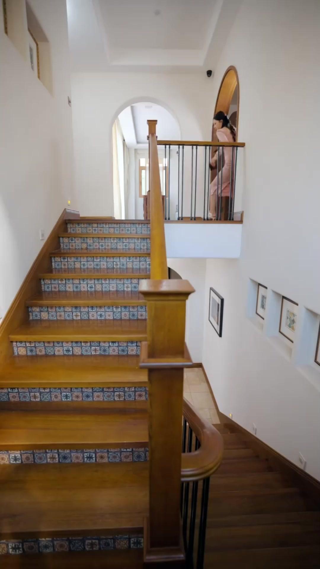 Dumped Me Pregnant? Pay Up, Mr. Crazy!