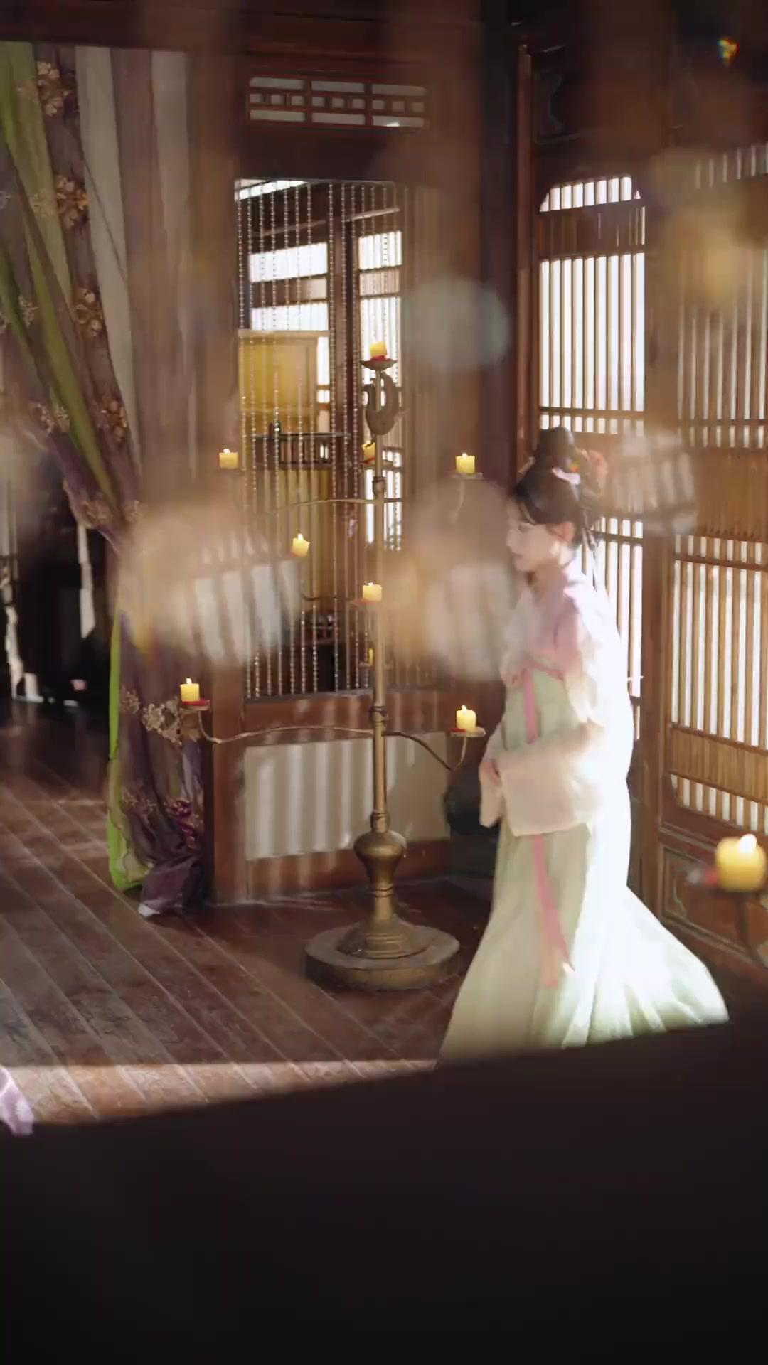 Playboy Prince vs. Reborn Lady