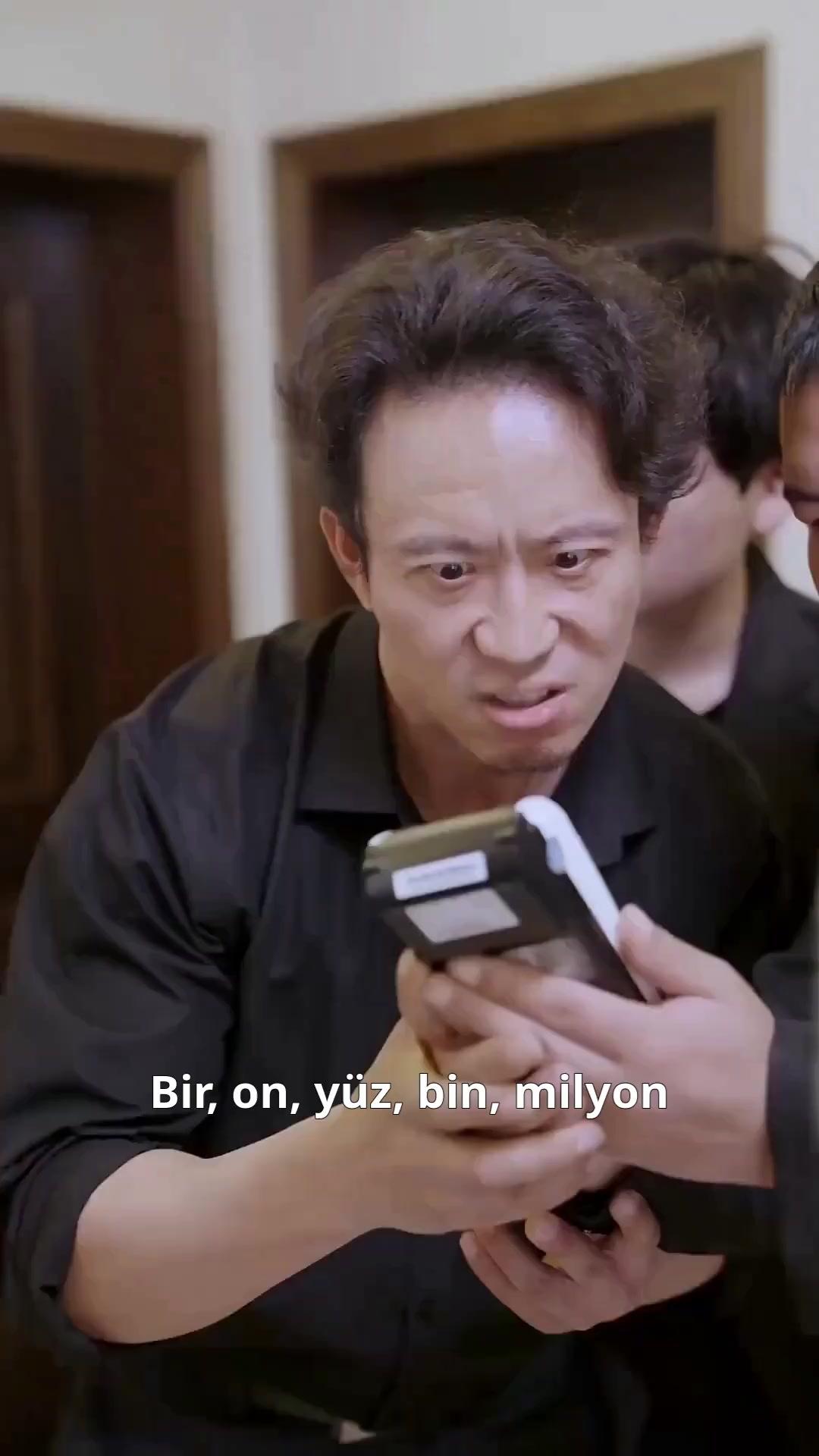 (Dublajlı) Para Kadınlara Harcanır