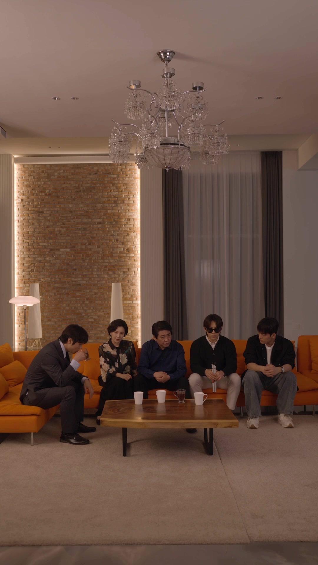 세 남자는 후회한다