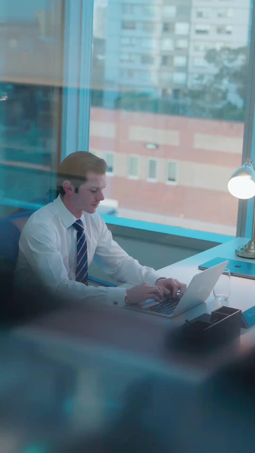 Yo, limpiadora, pero millonaria