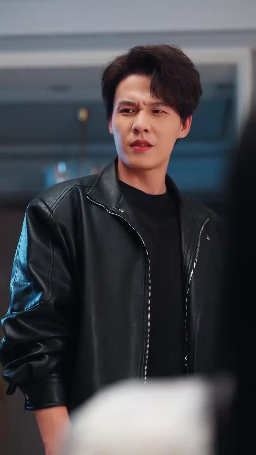 Vệ Sĩ Của Tôi Hơi Ngông