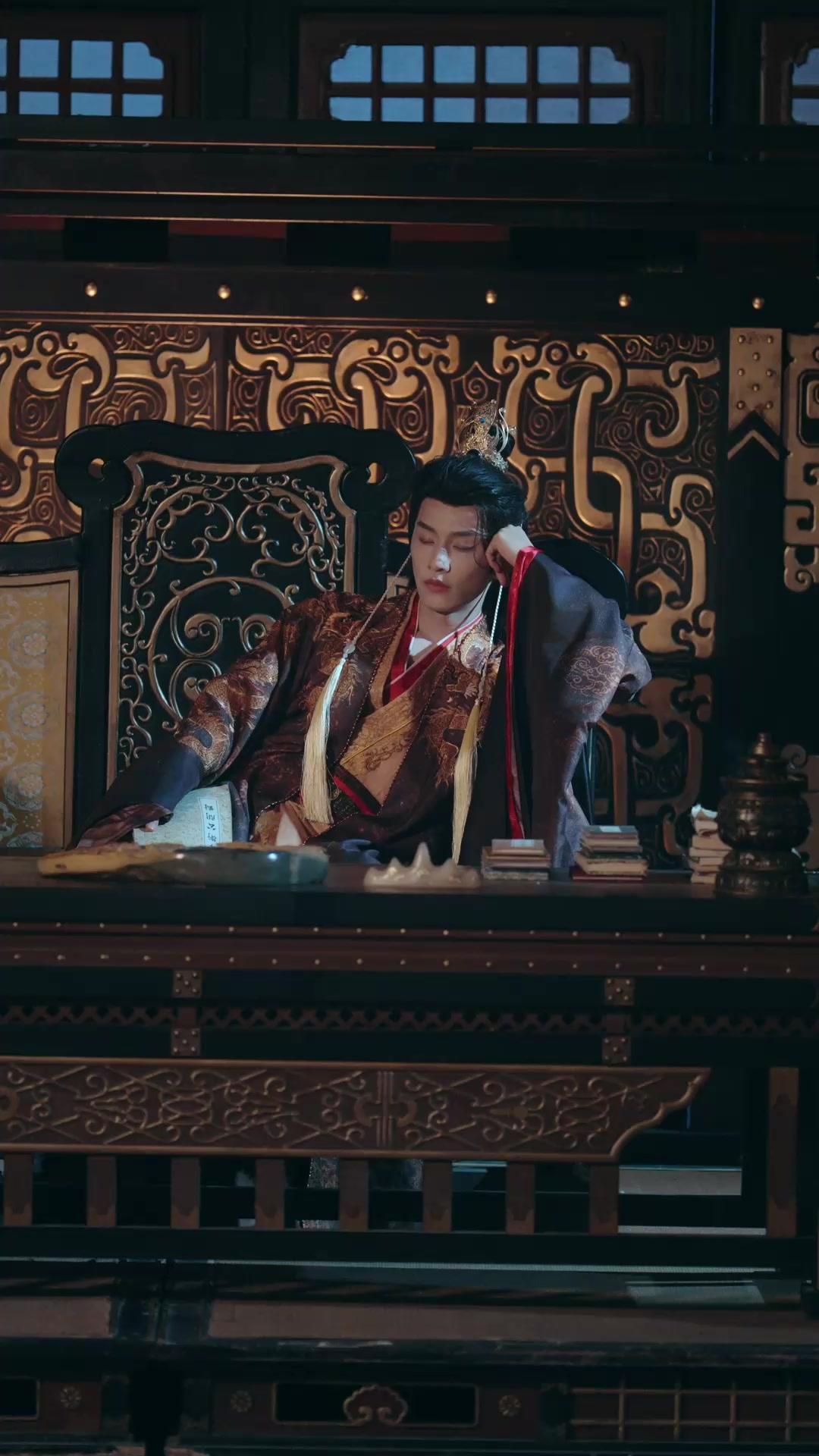 閻魔に課された皇帝攻略ライフ