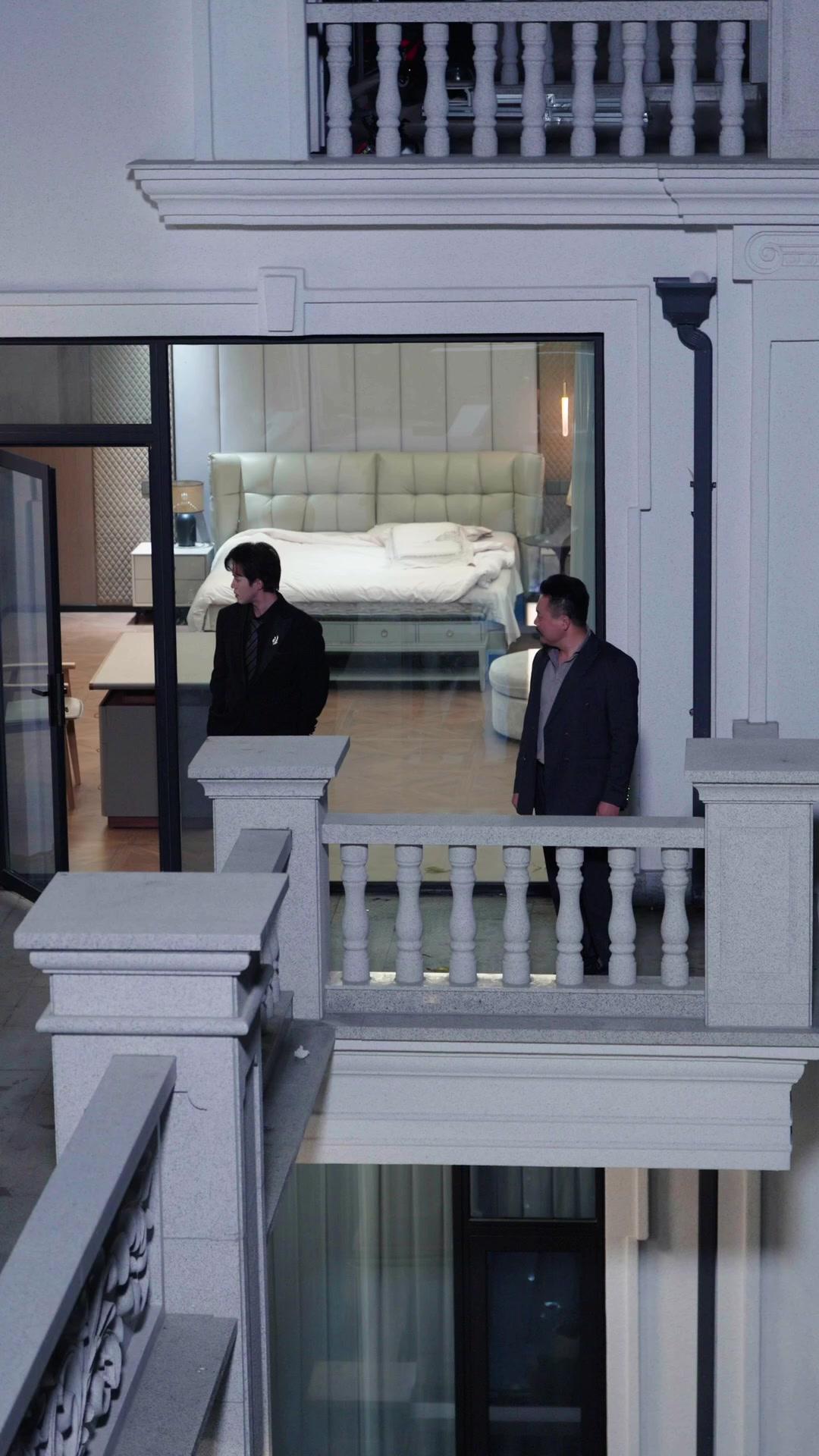 Ex, Beware: My Bonus Sister Has My Back