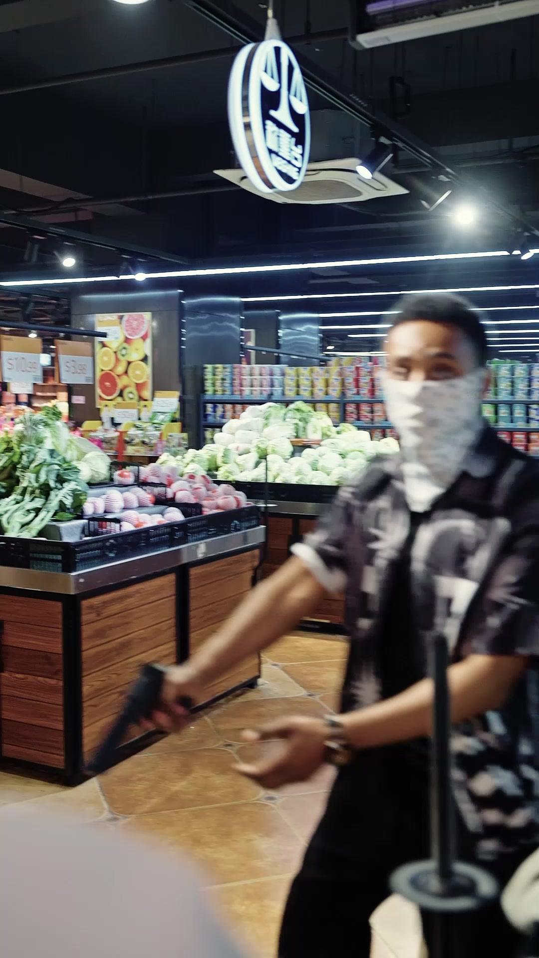 Cuando el amor disparó hacia atrás