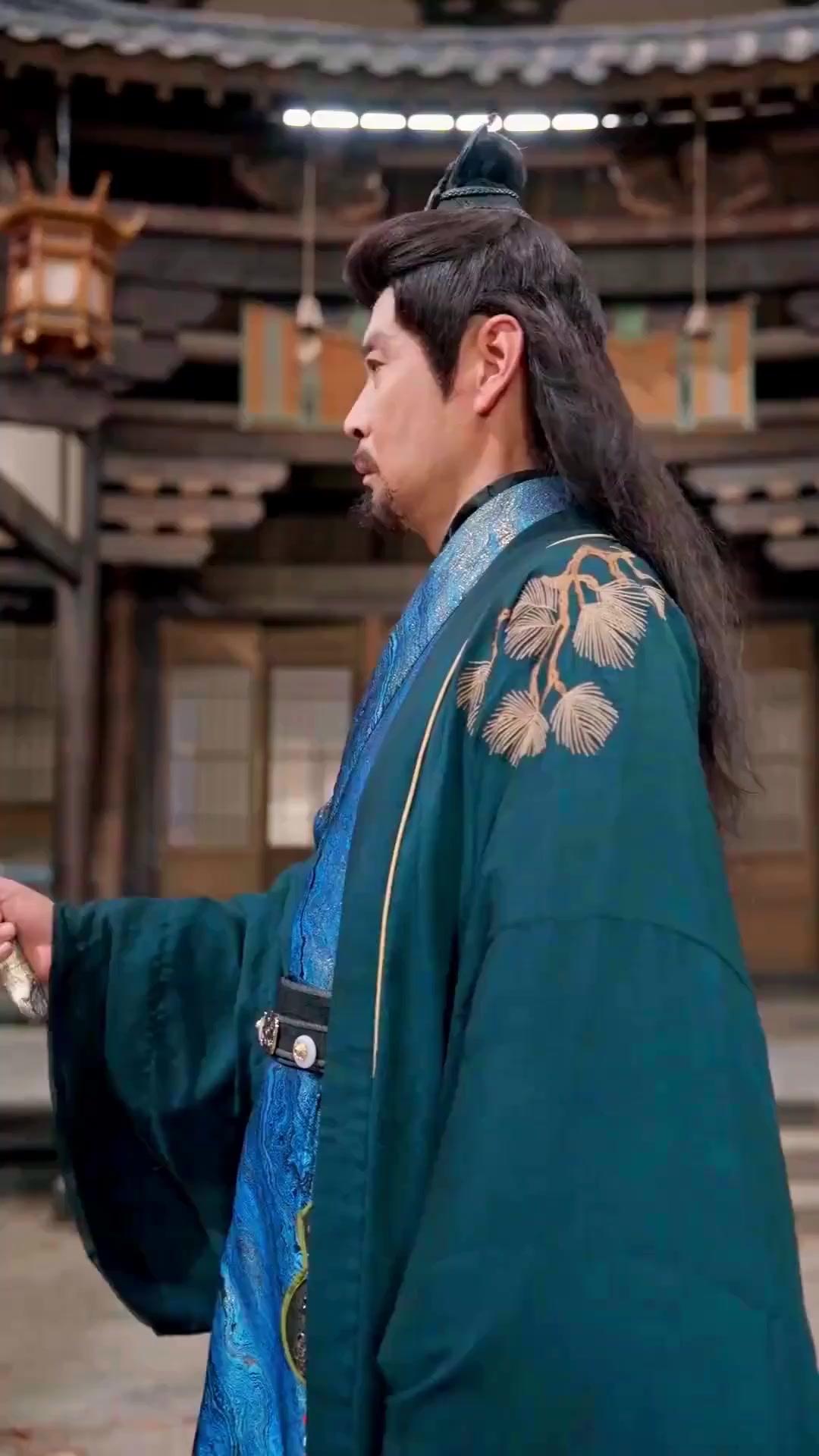 (مدبلج) قطع السيف عبر الأزمان