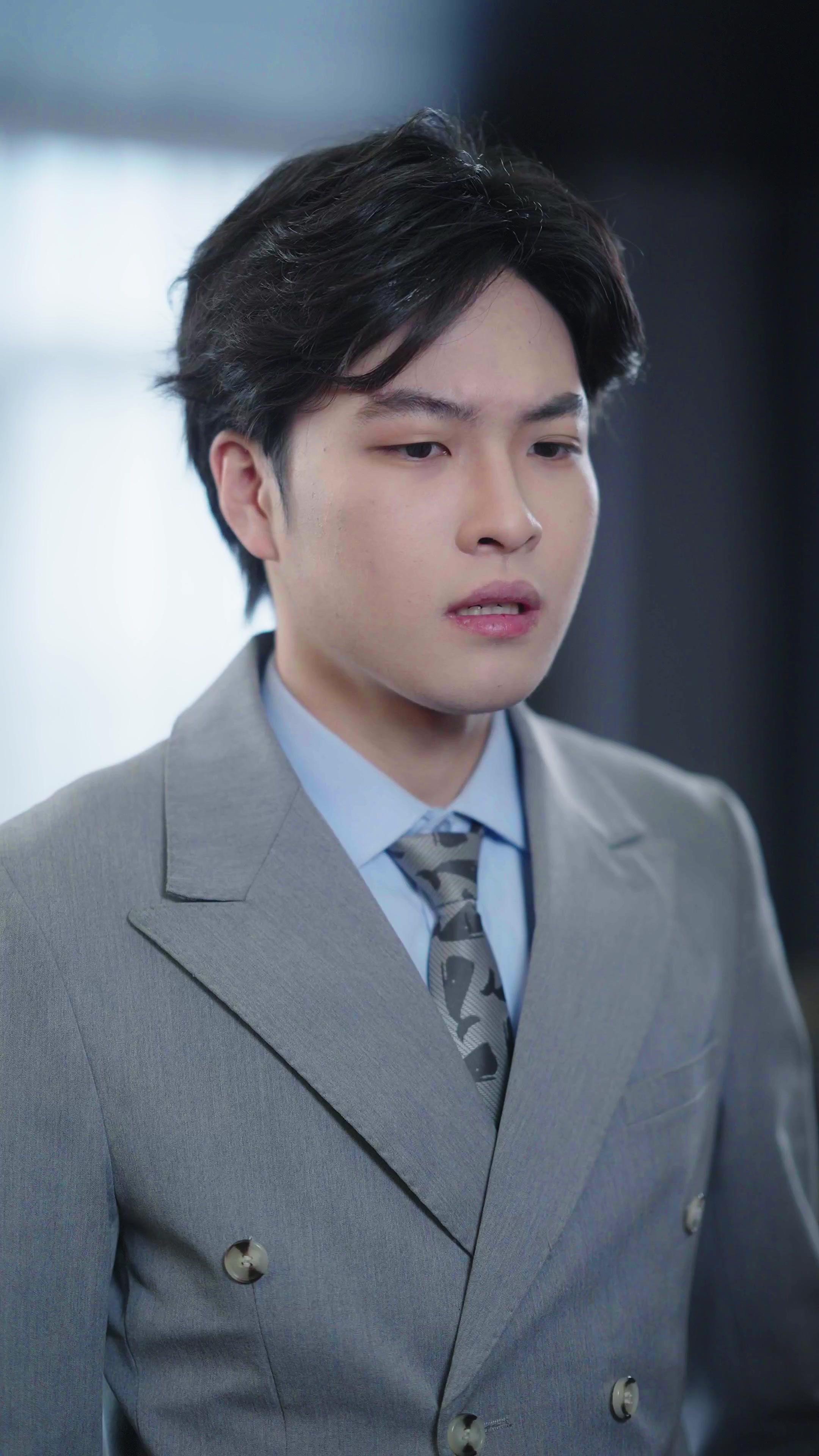 Contract? Oops, I’m in Love!