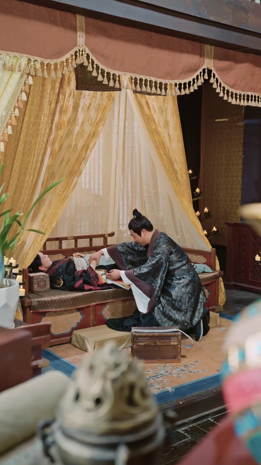 The Royal Flame: Secrets of the Palace