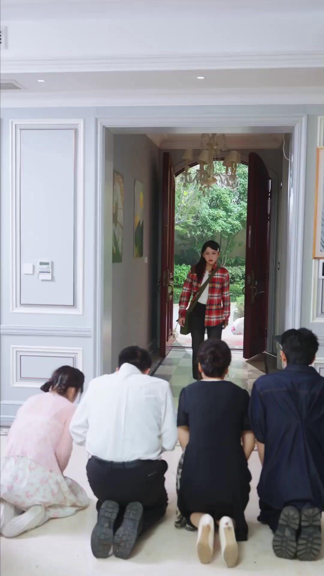 (더빙) 돌아온 아가씨가 가문을 바로잡다