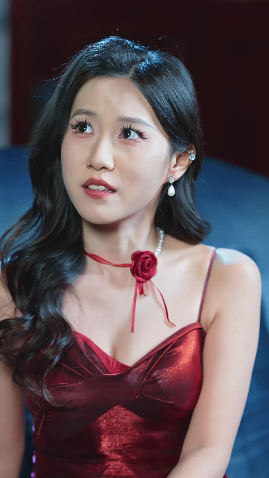 Street Vendor? But He's A Geniues!