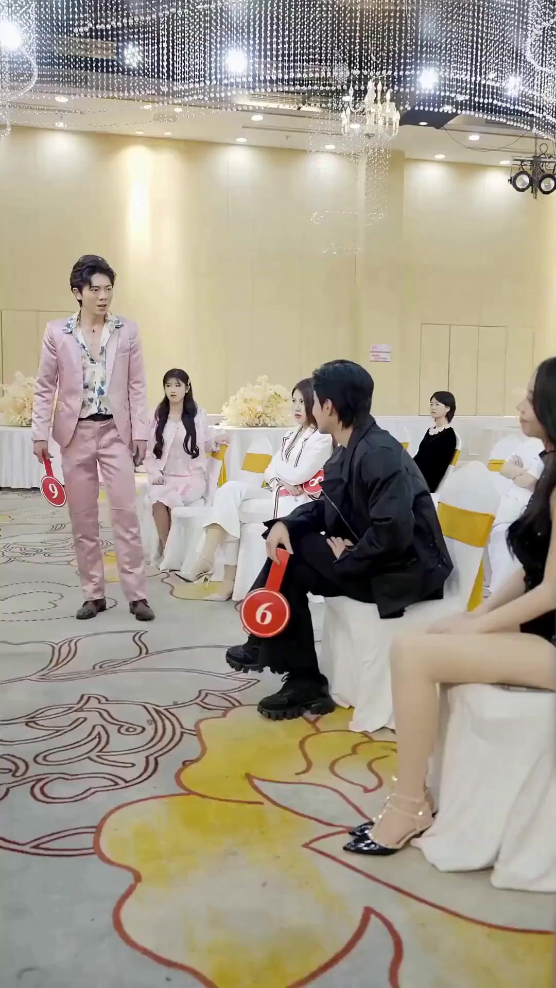 (พากย์เสียง) ยิ่งเปย์ยิ่งรวย