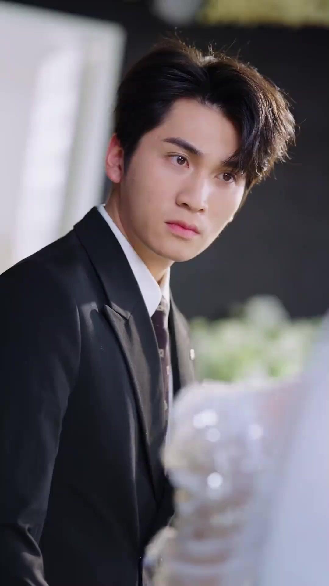 僕の記憶は君が消した