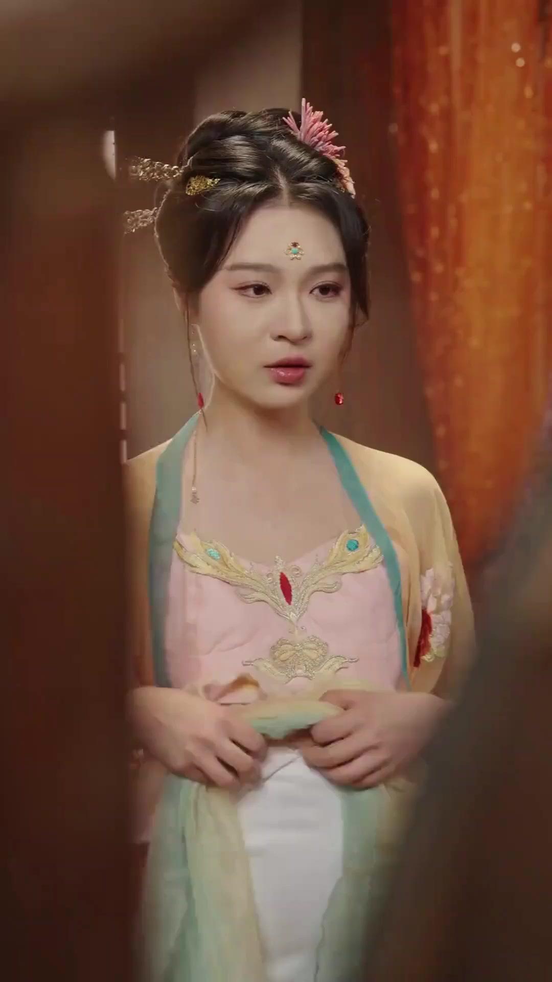 (พากย์เสียง) หอฟู่หรง