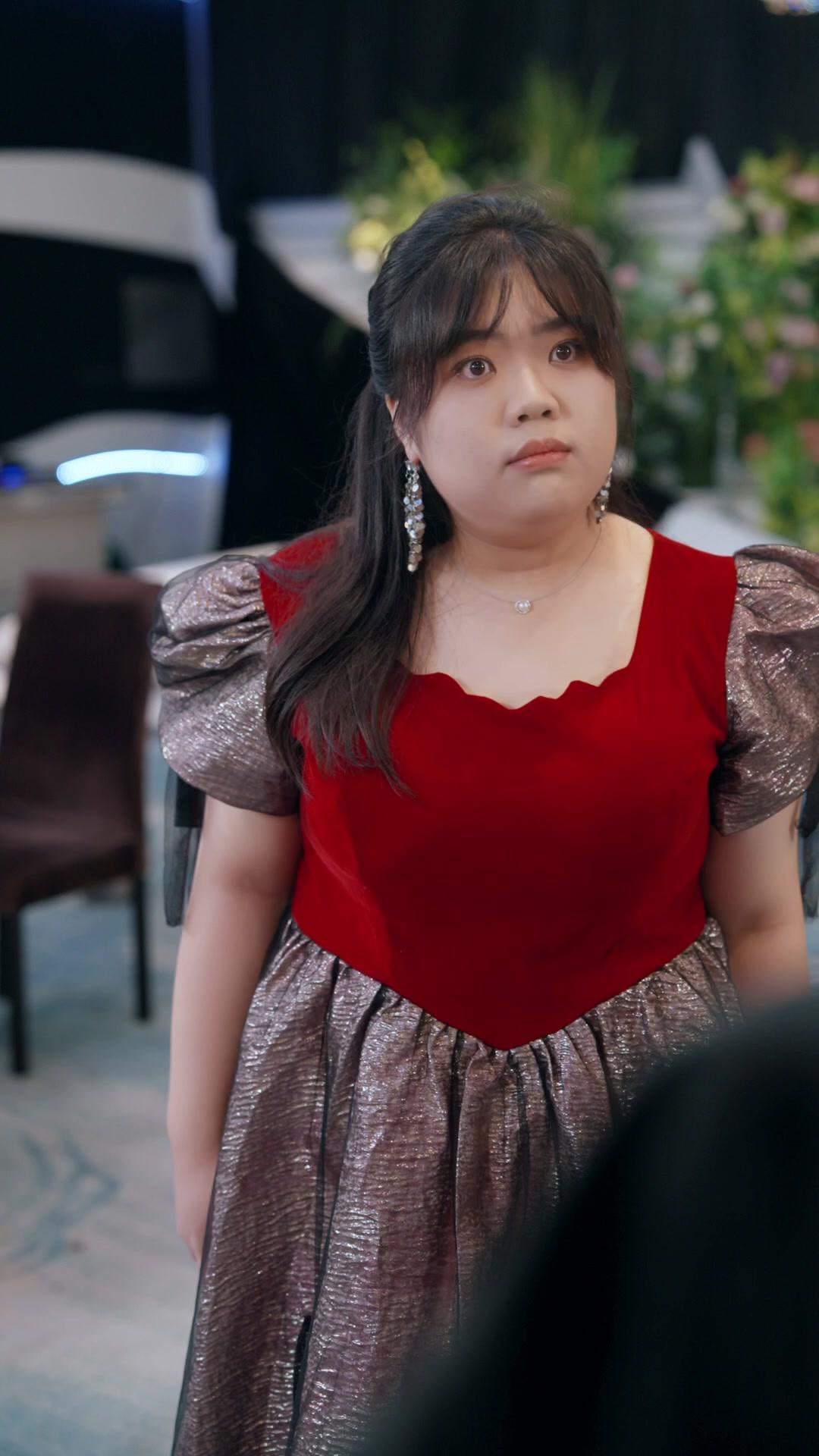 Dumped When Fat, Chased When Hot!