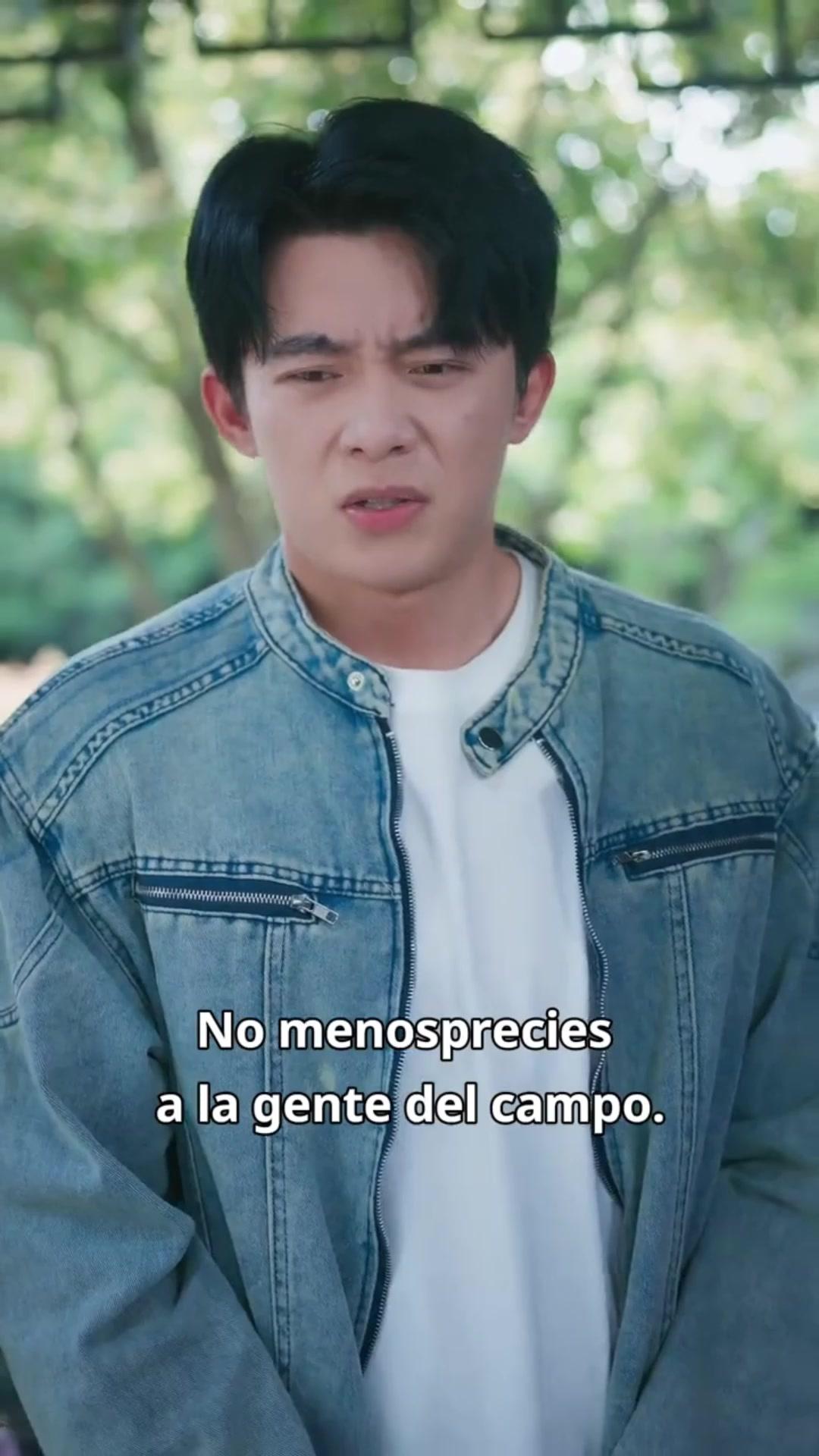 (Doblado) La más guapa no me suelta