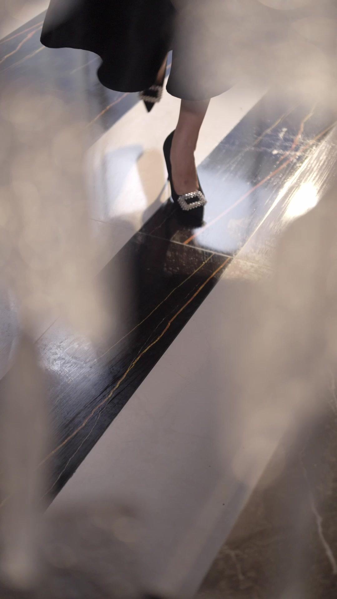 POUR MA SŒUR, TOUT QUITTER