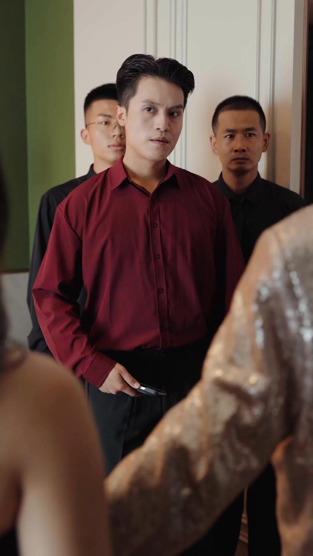 Reborn as the Tycoon’s Vengeful Bride