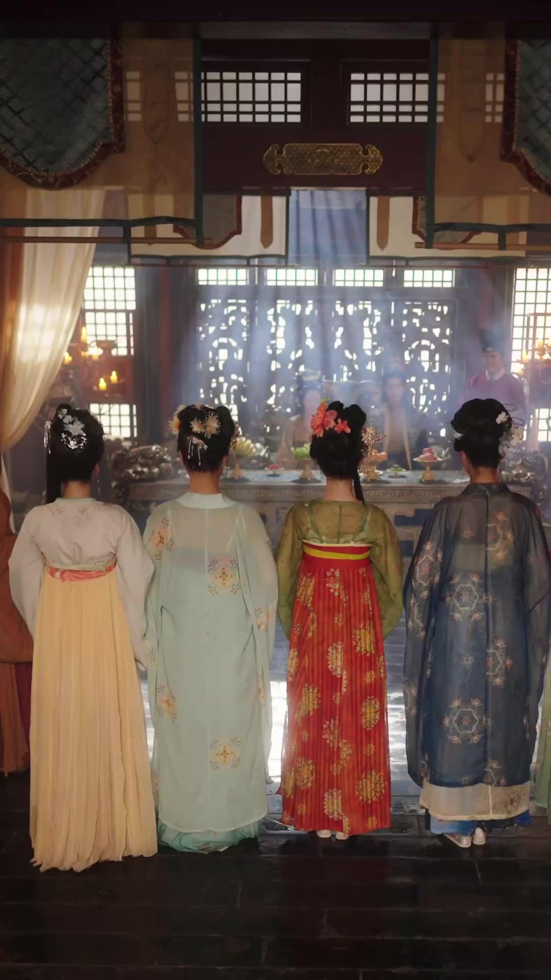 Sister, I Am the Empress!