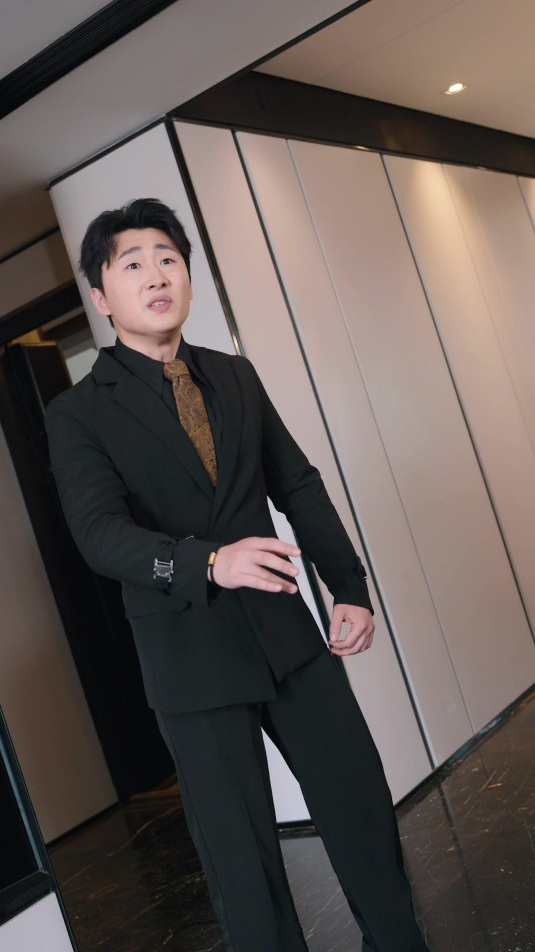 Chofer fantasea con millonaria 