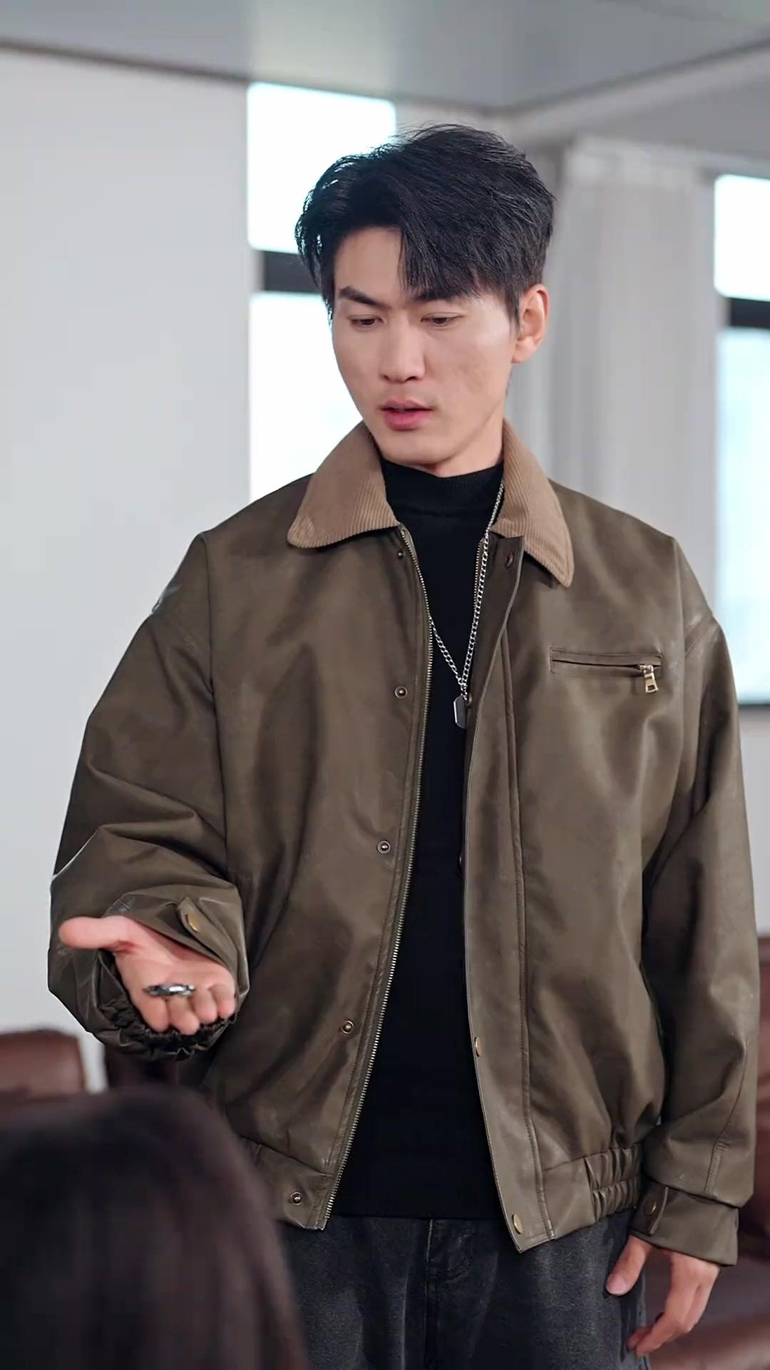 隠れ戦神の秘密任務