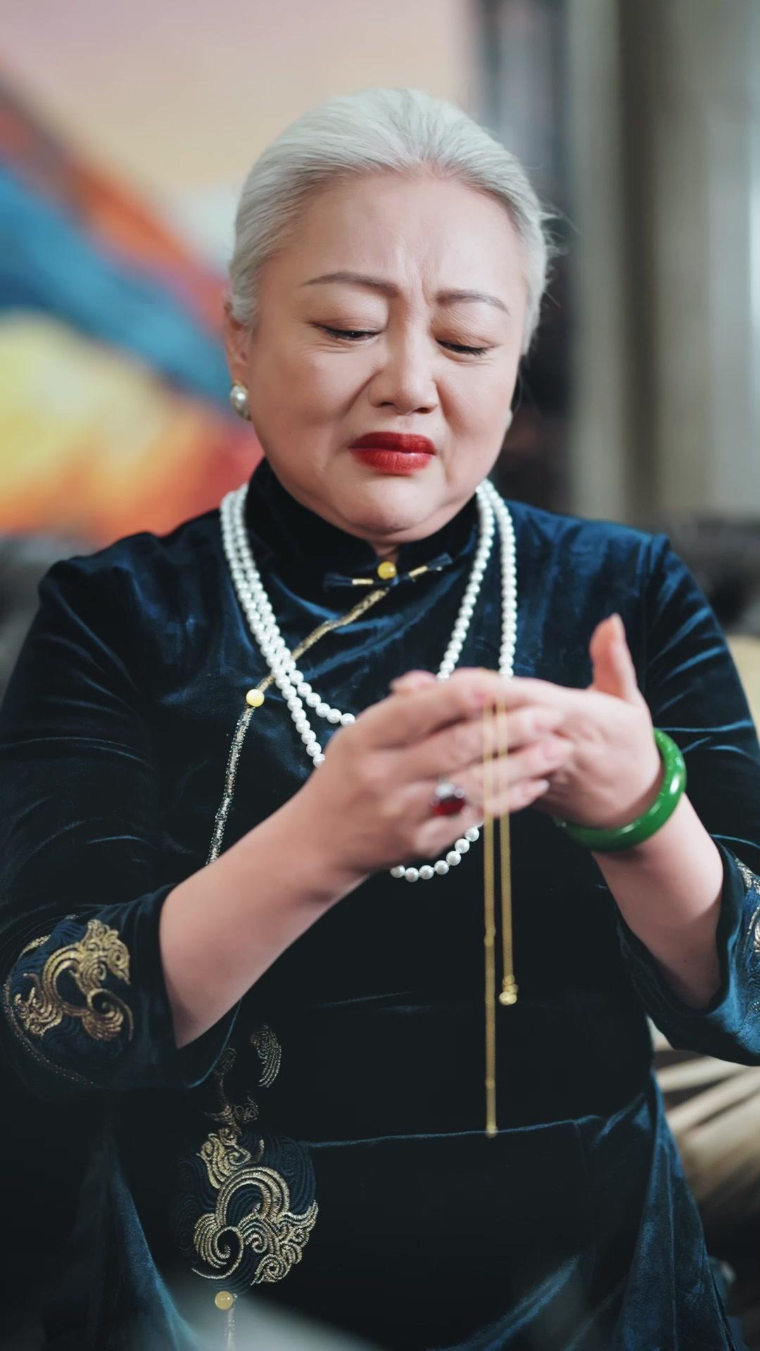 Kırk Yaşında Geri Dönen Varis