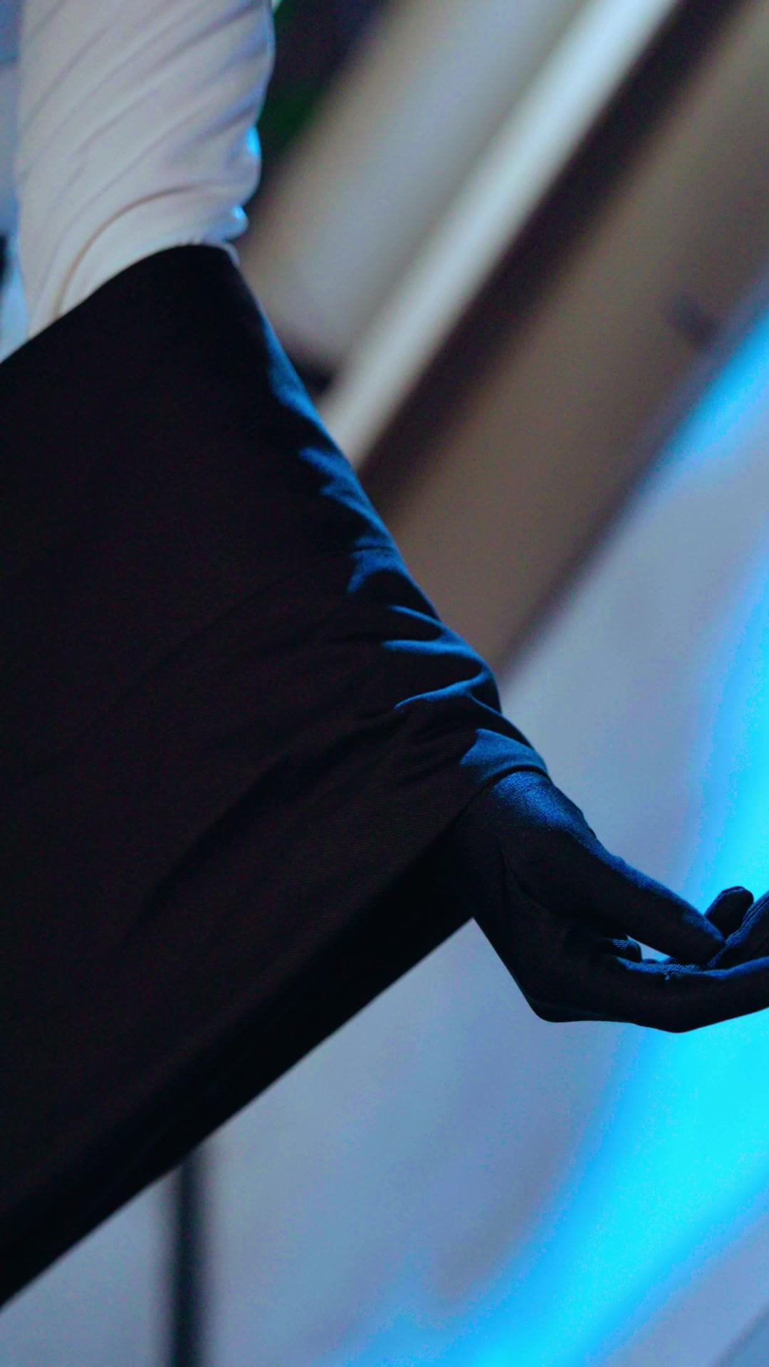 The Salesgirl’s Billionaire Baby