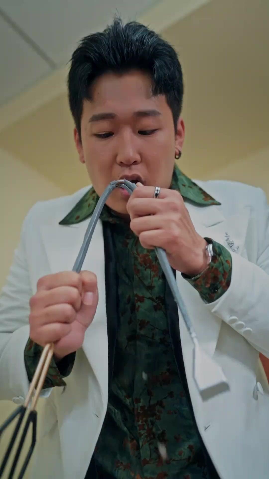 DONが集まる 老人ホーム