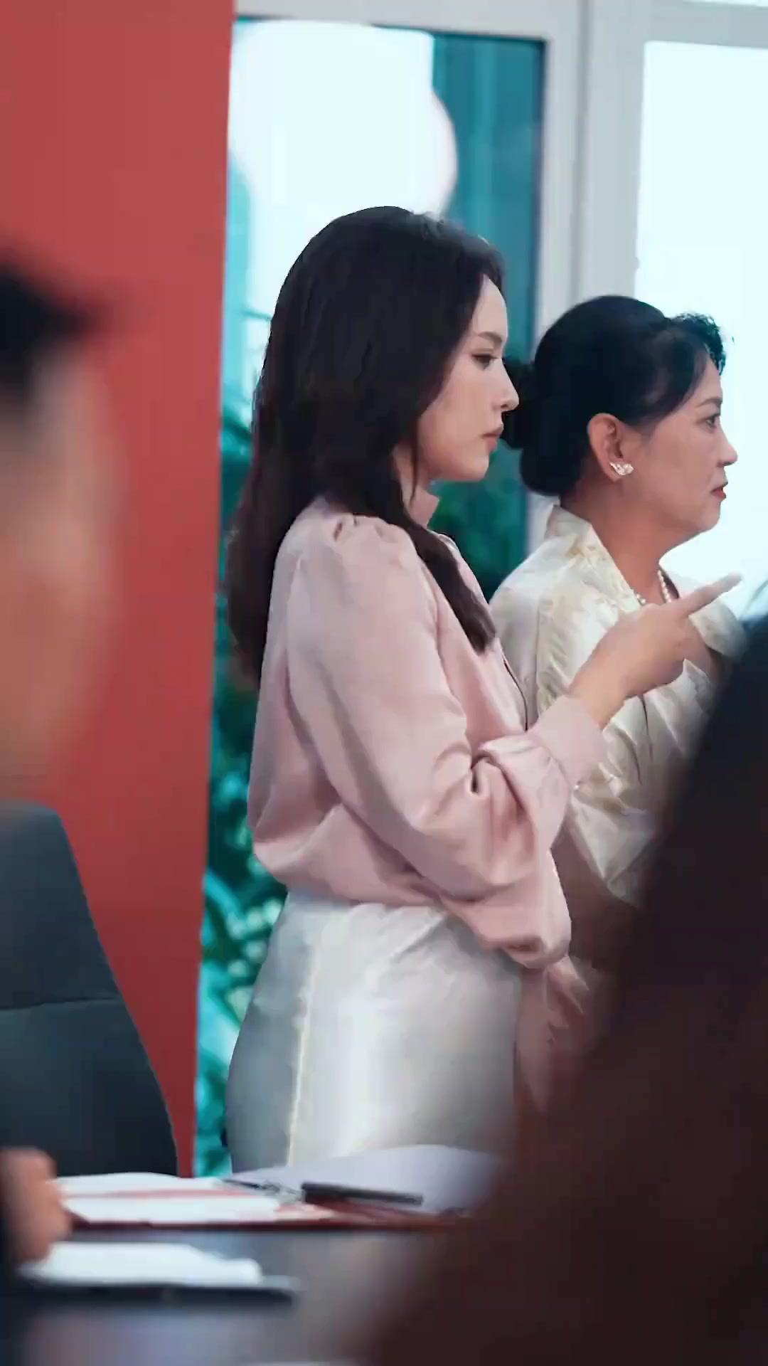 (Sulih suara) Buket Bungaku Bernilai Selangit