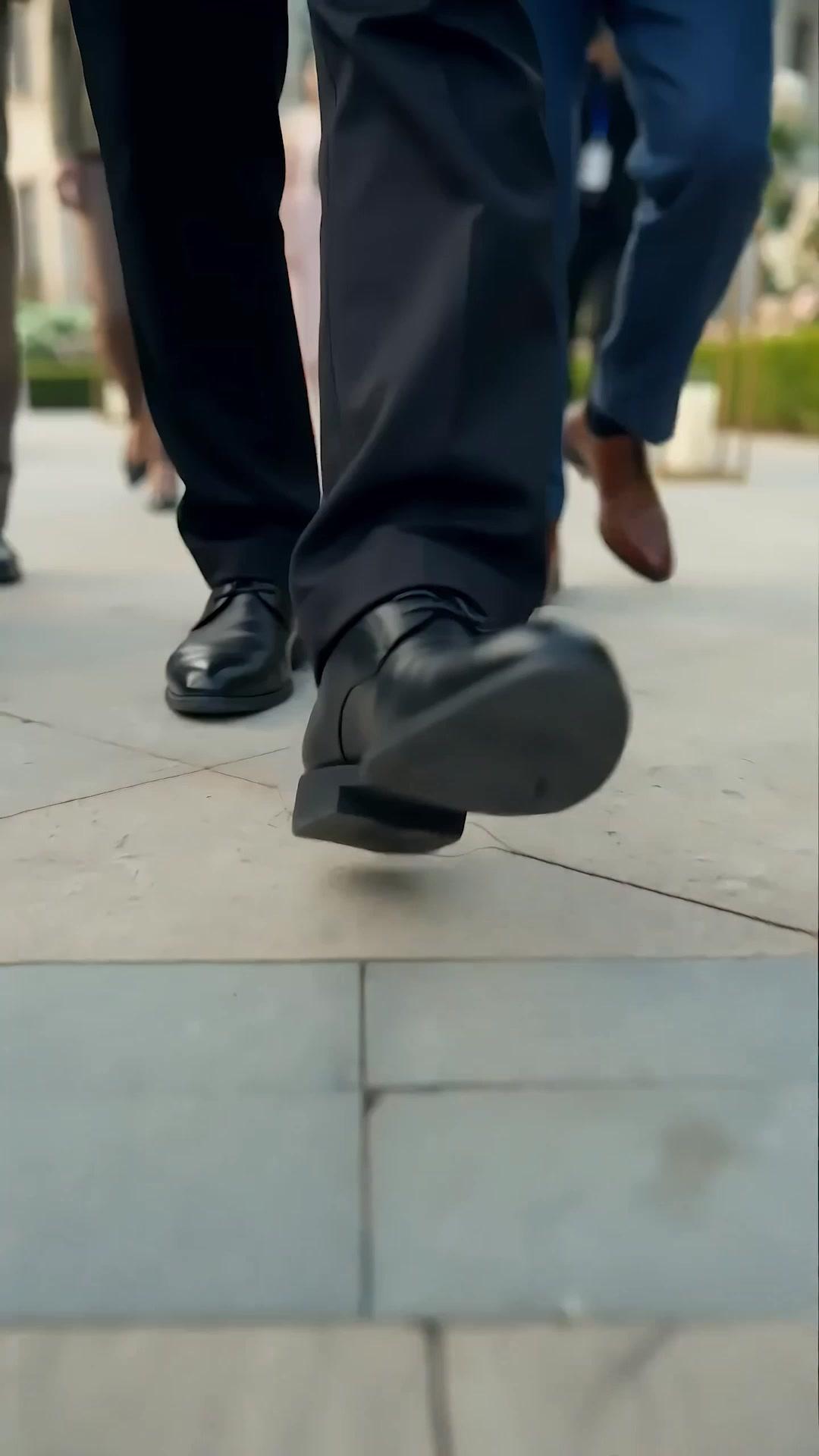 天才回家，只想繼承家產